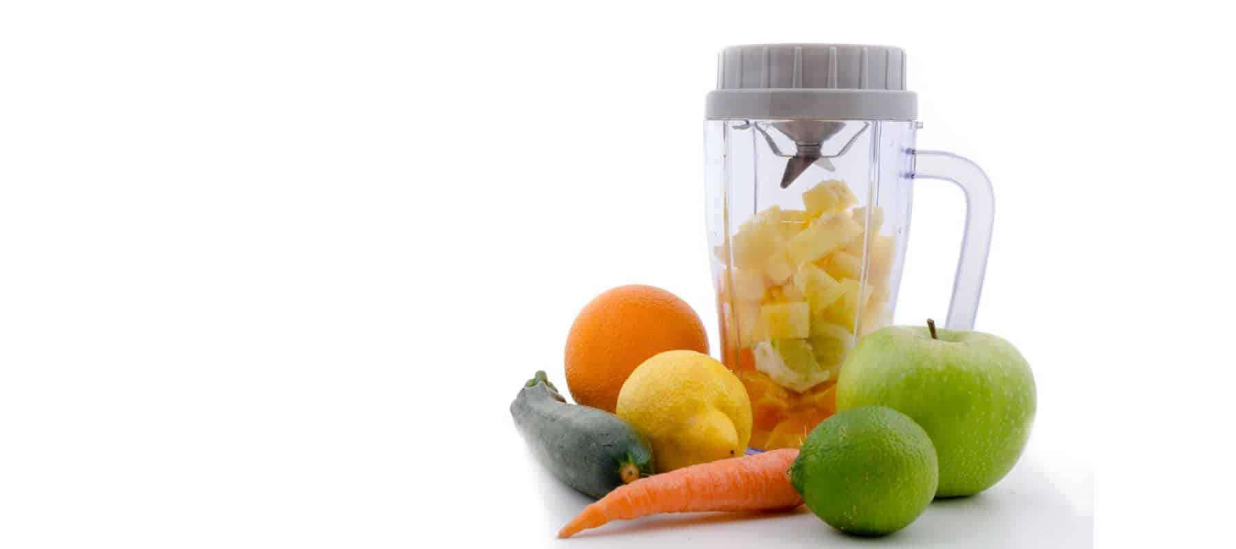 A smoothie maker set for healthy mornings