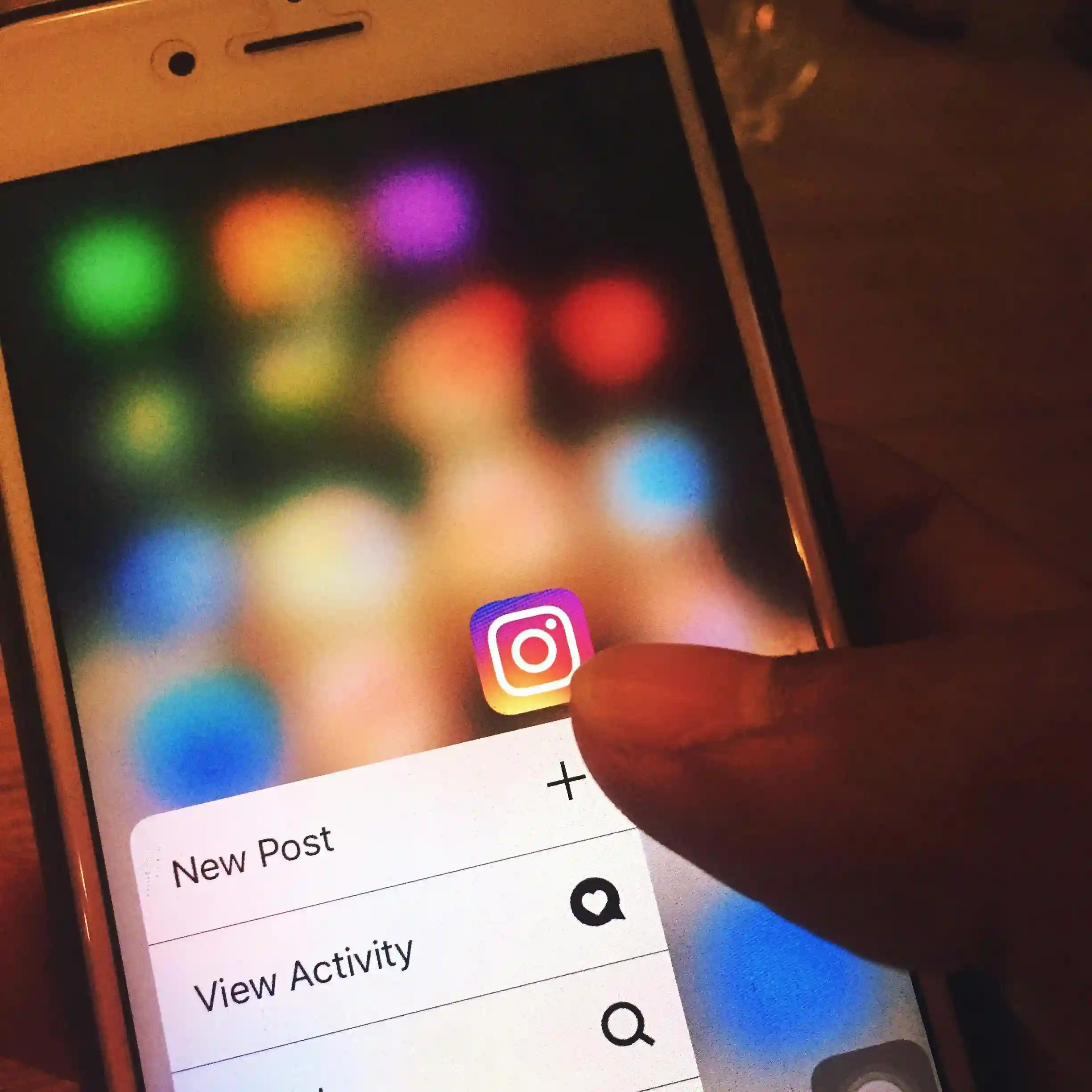 Conserver ses messages Instagram en les imprimant avec MonLivreSMS